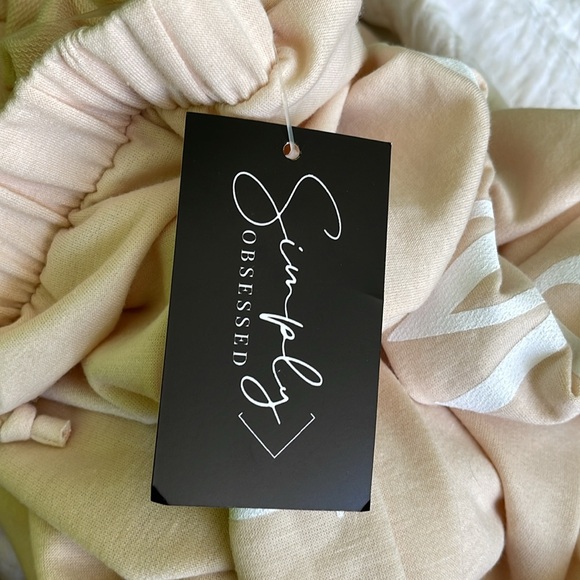 Simply Obsessed Hank & Henry Beige Sweatpants NWT - Picture 5 of 7